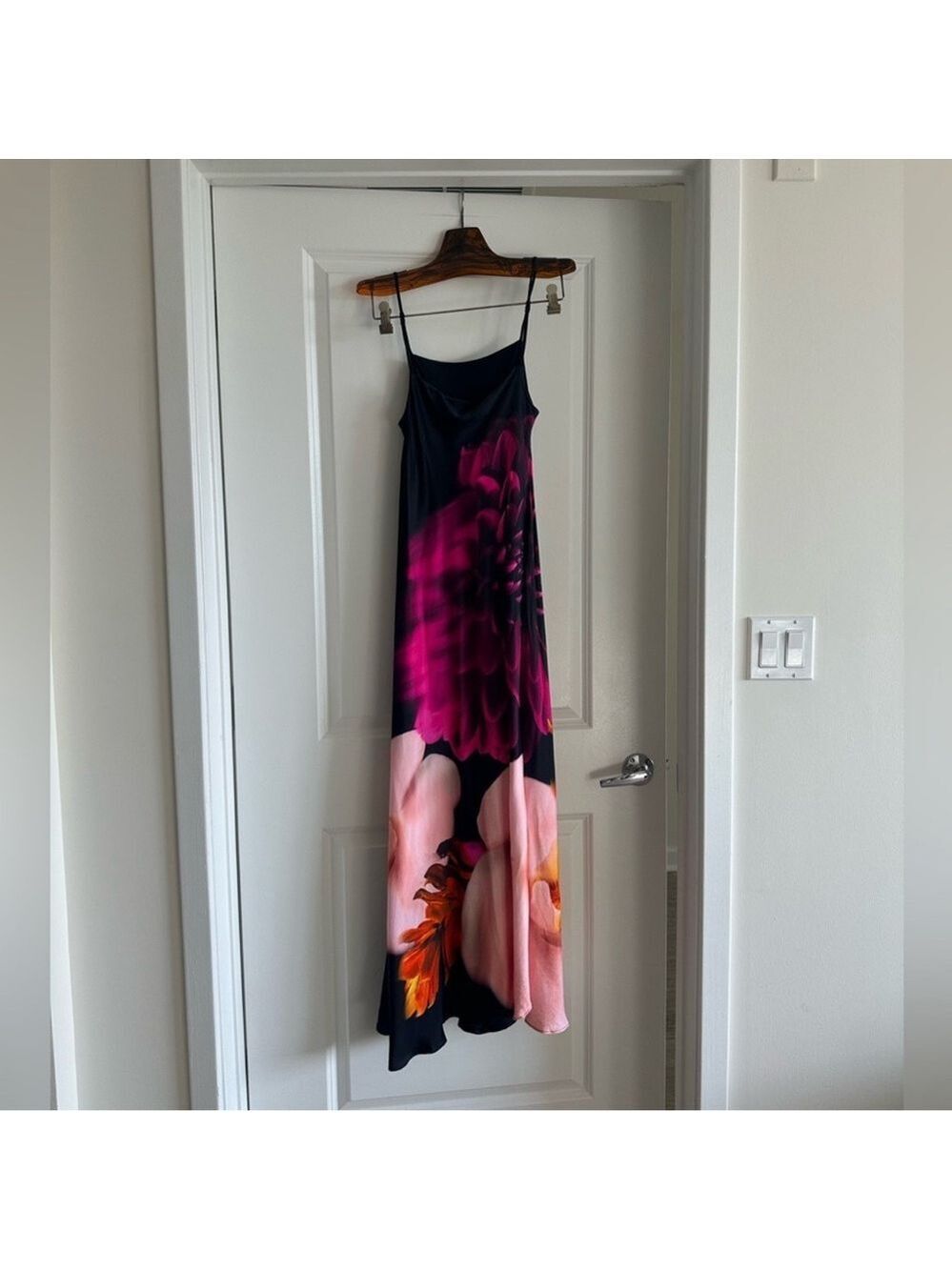 FARM RIO BLURRY FLORAL BLACK SLIP DRESS - Picture 3 of 5